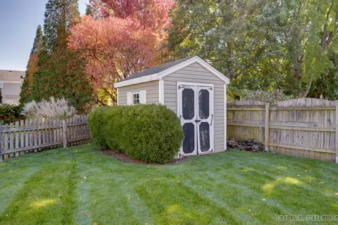 370 Olson Ct, Batavia, IL 60510 photo 30