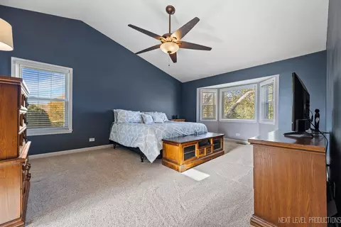 370 Olson Ct, Batavia, IL 60510 photo 17