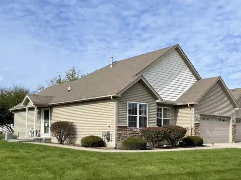 15744 Cove Cir, Plainfield, IL 60544