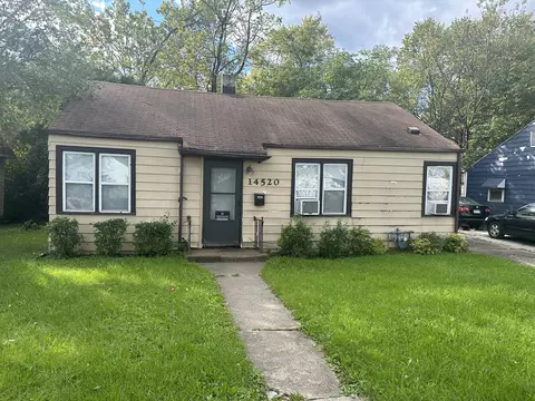 14520 Justine St, Harvey, IL 60426