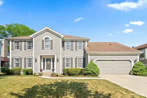 521 S Washington St, Westmont, IL 60559