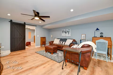 355 Snow Drop Ln, Elgin, IL 60124 photo 30