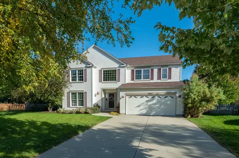 2002 Oakdale Estates Dr, Plainfield, IL 60586 photo 2