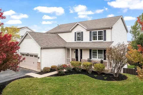 2072 Deerpoint Ln, Yorkville, IL 60560