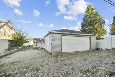 1027 Summit St, Joliet, IL 60435 photo 18