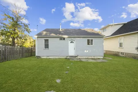 1027 Summit St, Joliet, IL 60435 photo 14