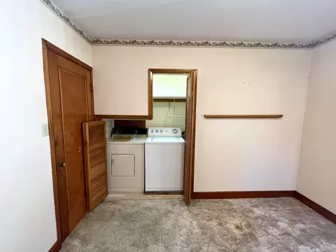 630 W Devlin St, Spring Valley, IL 61362 photo 16
