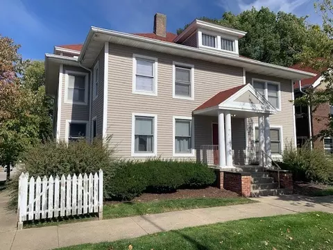 401 N Gridley St #C, Bloomington, IL 61701