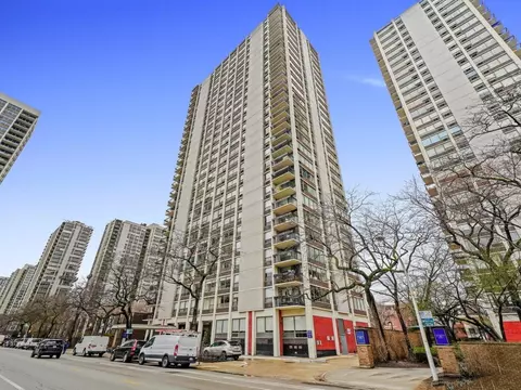 1455 N Sandburg Ter #1902B, Chicago, IL 60610