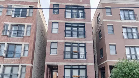 2631 W Belmont Ave #3, Chicago, IL 60618