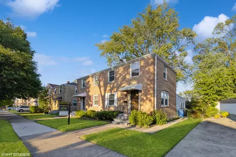 3711 N Pacific Ave, Chicago, IL 60634