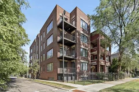 5219 S Michigan Ave #3W, Chicago, IL 60615