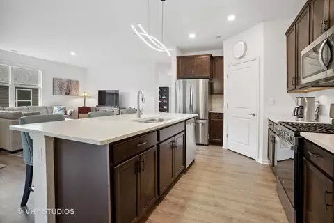 2661 Harnish Dr, Algonquin, IL 60102 photo 8