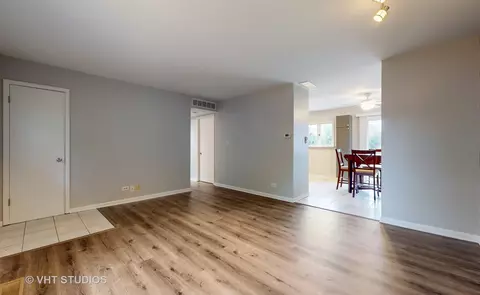 1116 Hecker Dr, Elgin, IL 60120 photo 6