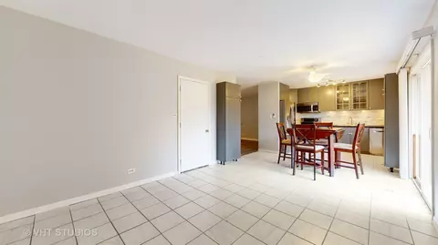 1116 Hecker Dr, Elgin, IL 60120 photo 10
