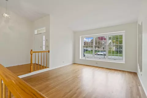 509 Ladysmith Rd, Bartlett, IL 60103 photo 7