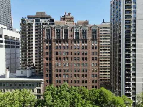 210 E Pearson St #14C, Chicago, IL 60611 photo 2