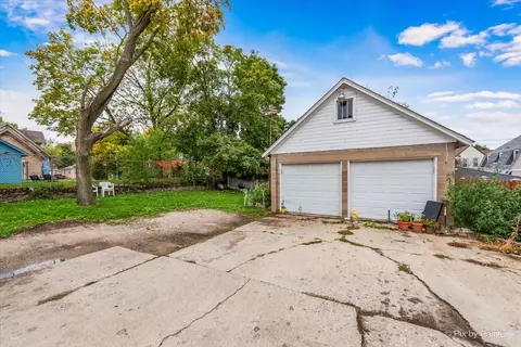 312 Healy St, Elgin, IL 60120 photo 12