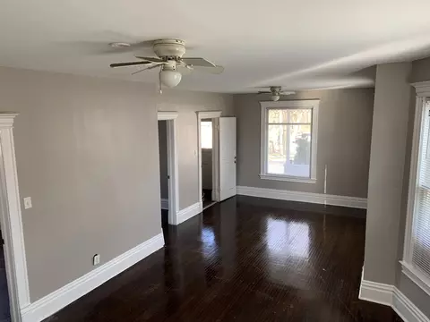 312 Healy St, Elgin, IL 60120 photo 4