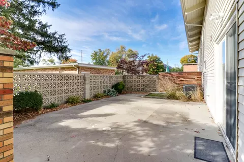 2203 Benjamin Ln #5, Bloomington, IL 61701 photo 23
