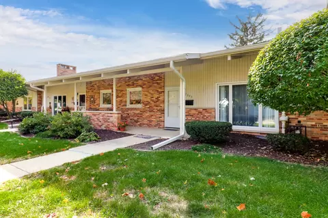 2203 Benjamin Ln #5, Bloomington, IL 61701 photo 29
