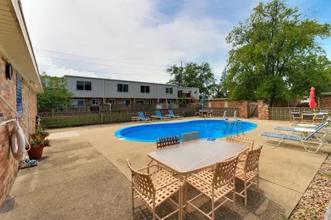 2203 Benjamin Ln #5, Bloomington, IL 61701 photo 30