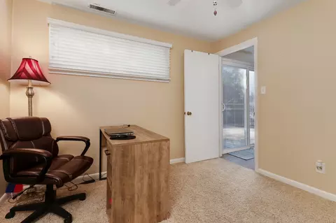 2203 Benjamin Ln #5, Bloomington, IL 61701 photo 16