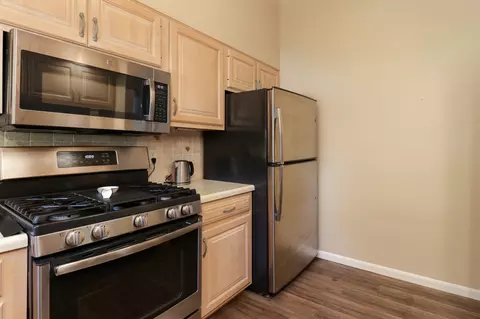 2203 Benjamin Ln #5, Bloomington, IL 61701 photo 9