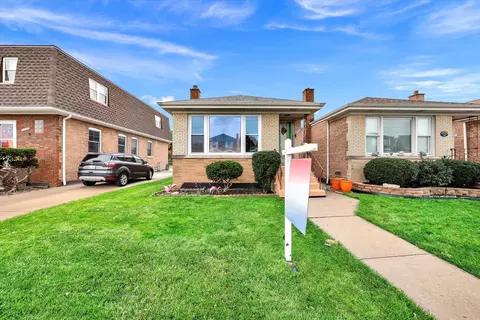 3933 W 58th St, Chicago, IL 60629