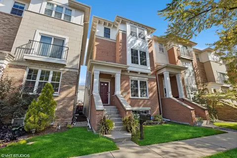 4745 N Laporte Ave, Chicago, IL 60630
