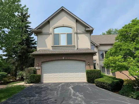 812 N Coolidge Ave, Palatine, IL 60067