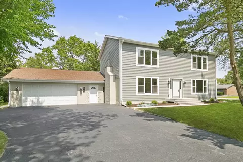 3414 Garden St, Northbrook, IL 60062