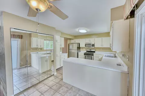 20901 W Barrington Ln, Plainfield, IL 60544 photo 8