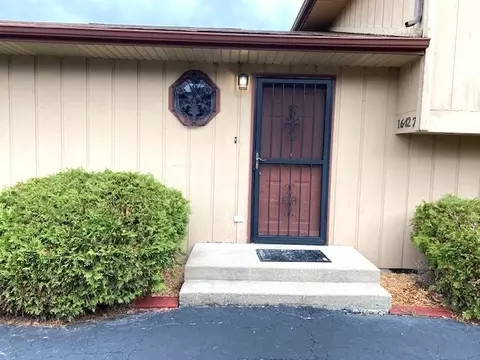 16427 S Turner Ave, Markham, IL 60428 photo 3