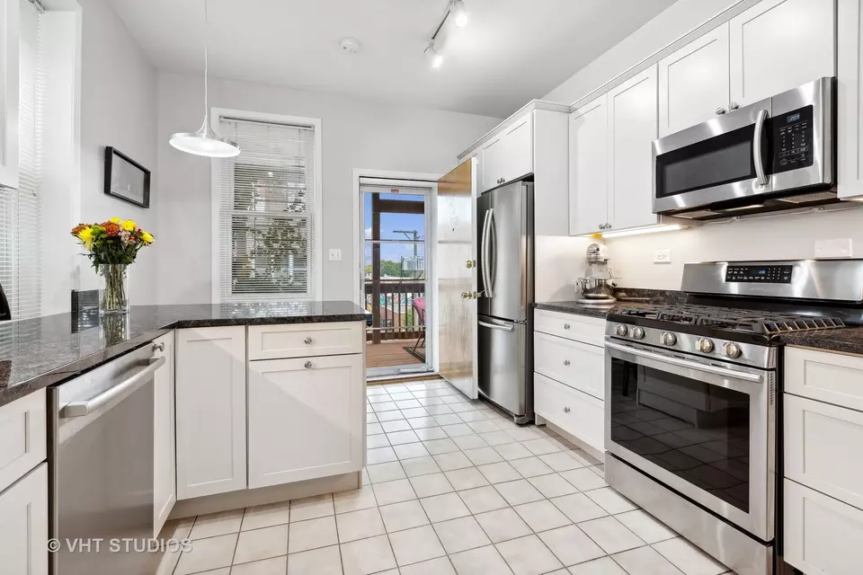  1351 W Sunnyside Ave #3, Chicago, IL 60640 photo 15