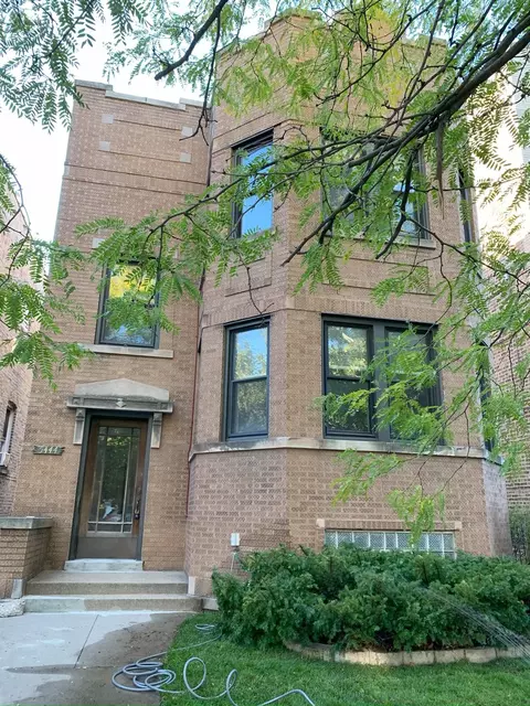 5444 N Kimball Ave, Chicago, IL 60625