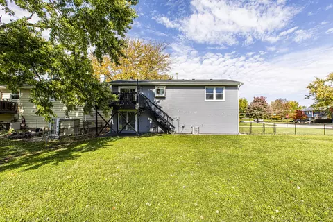 1221 George Dr, Normal, IL 61761 photo 25