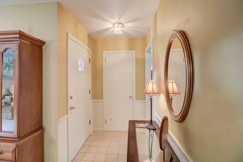 1640 Lin Lor Ln, Elgin, IL 60123 photo 5