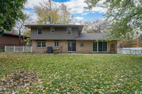 2904 Mockingbird Ln, Bloomington, IL 61704 photo 47