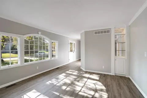 2904 Mockingbird Ln, Bloomington, IL 61704 photo 6