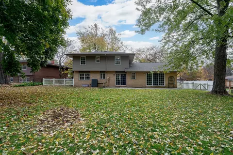 2904 Mockingbird Ln, Bloomington, IL 61704 photo 46