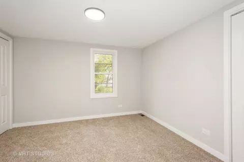 381 Sullivan Rd, North Aurora, IL 60542 photo 16