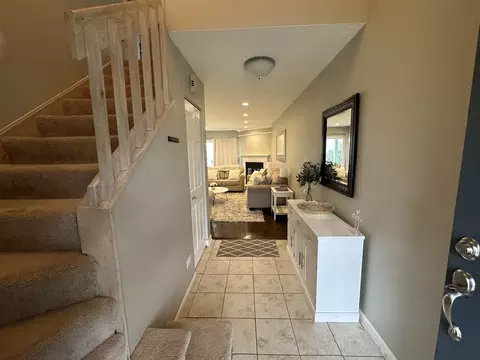 446 Bridle Trl #0, Wheeling, IL 60090 photo 2