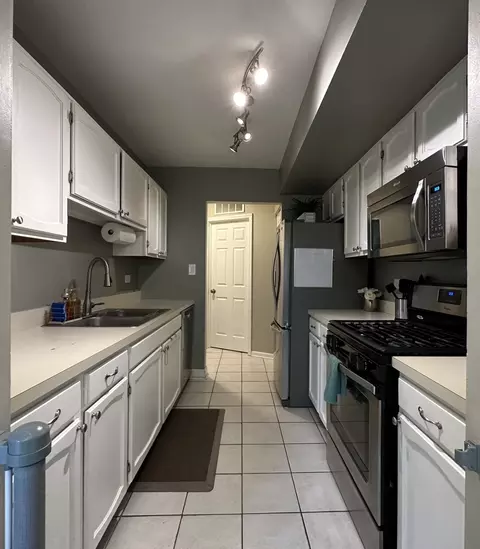 446 Bridle Trl #0, Wheeling, IL 60090 photo 8