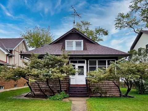 830 Woodbine Ave, Oak Park, IL 60302
