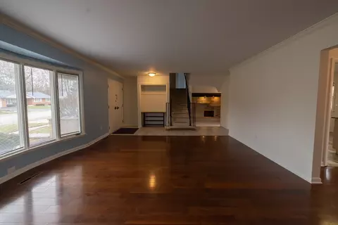 2080 W Budd Blvd, Kankakee, IL 60901 photo 4