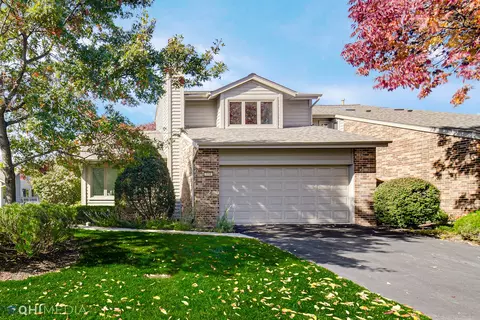 114 Commons Dr, Palos Park, IL 60464