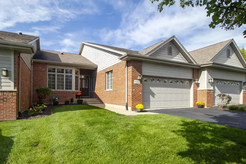 728 River Place Dr, Bourbonnais, IL 60914