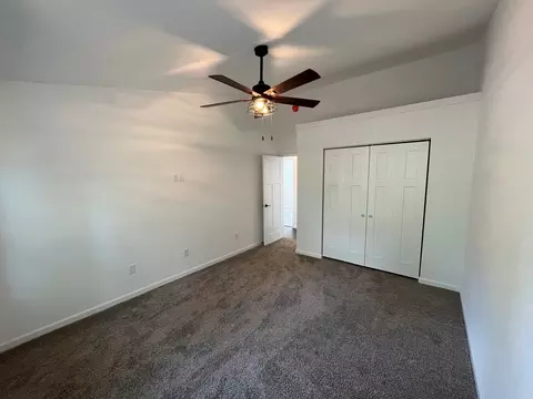 1311 Meadow Ln, Mchenry, IL 60050 photo 8