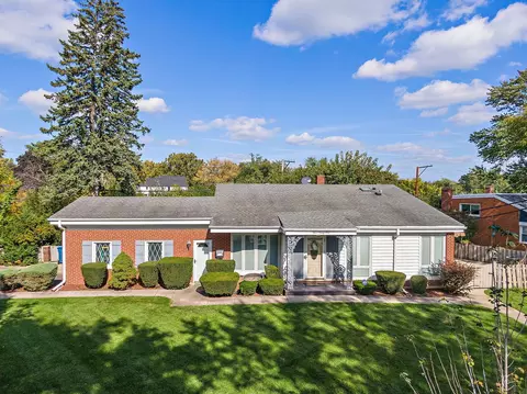 393 E Park Ave, Elmhurst, IL 60126 photo 33